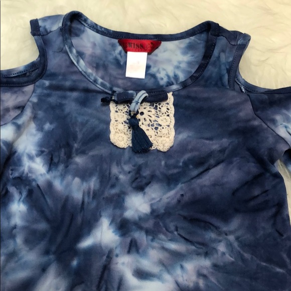 Blue tie dye cold shoulder bell sleeve dress - Picture 2 of 5